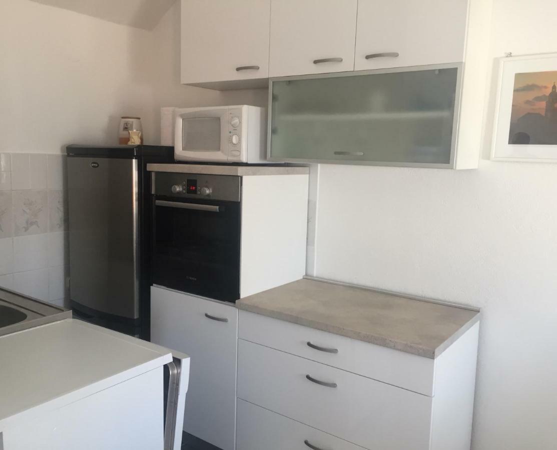 Studio apartment Jelinek Brela Esterno foto